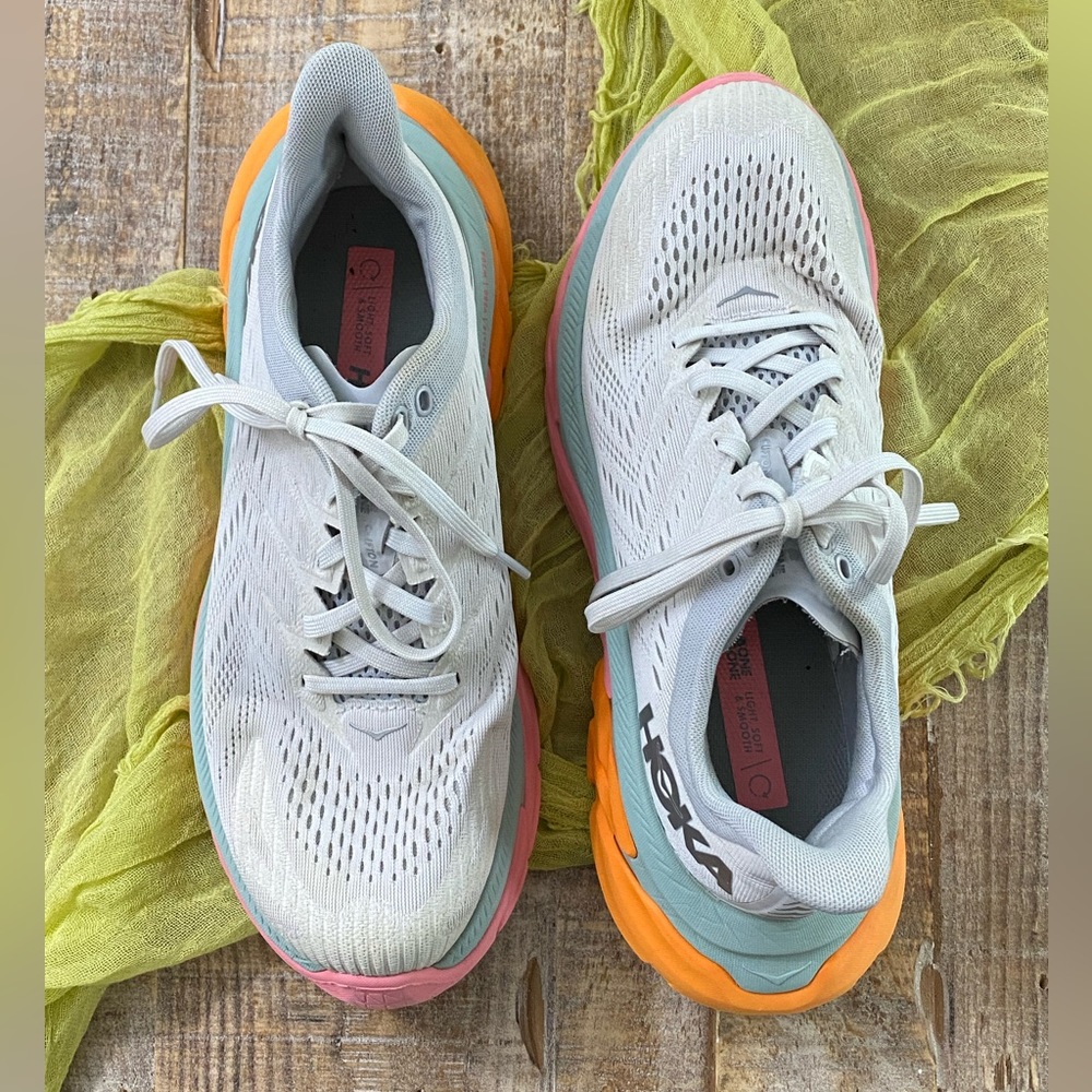 Men’s Hoka One-One Clifton Edge